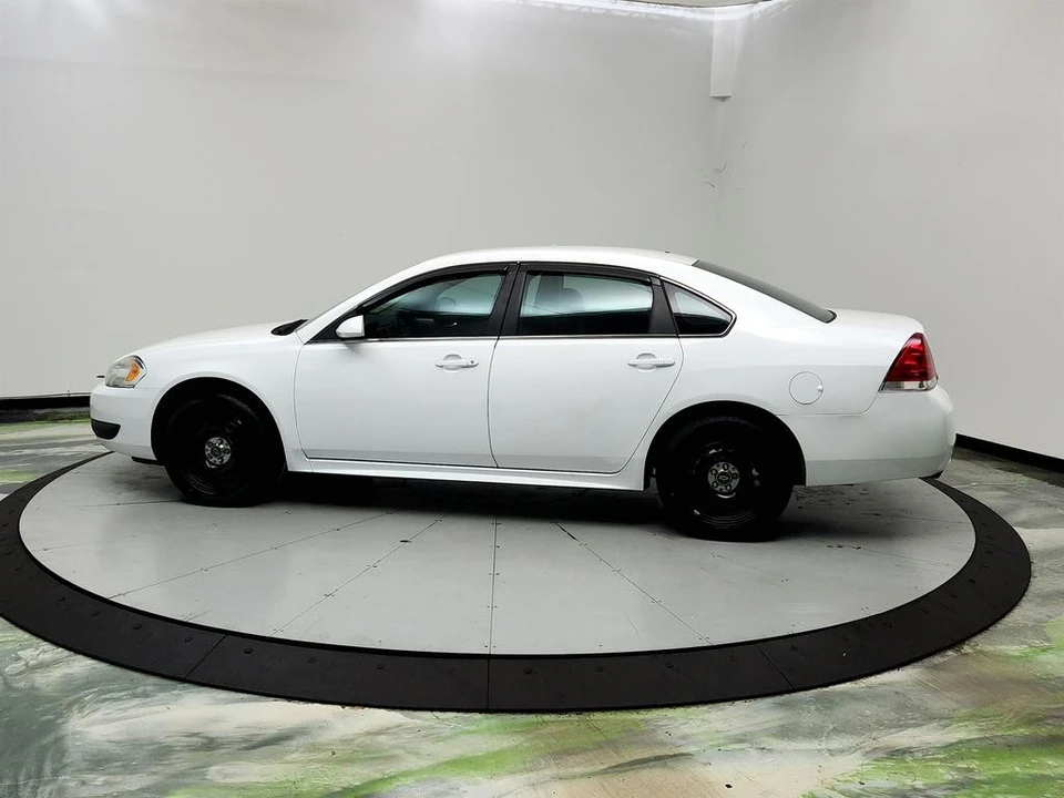 2016 Chevrolet Impala 9th Gen - Image 8 of 31