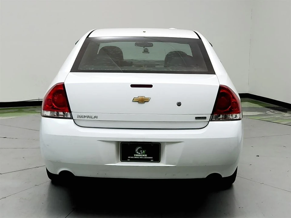 2016 Chevrolet Impala 9th Gen - Image 6 of 31
