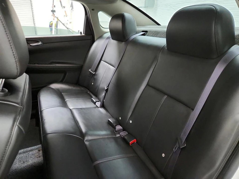 2016 Chevrolet Impala 9th Gen - Image 20 of 31