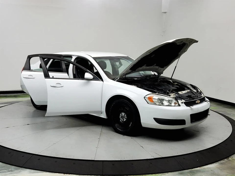 2016 Chevrolet Impala 9th Gen - Image 10 of 31