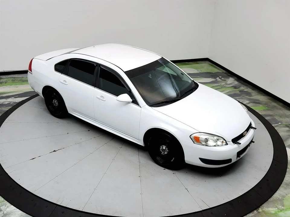 2016 Chevrolet Impala 9th Gen - Image 27 of 31