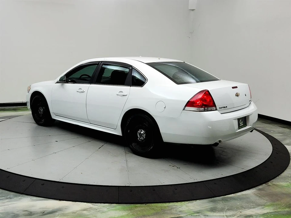 2016 Chevrolet - Image 7 of 31