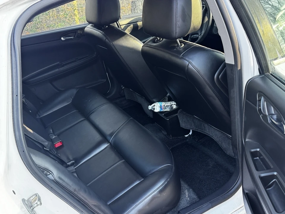 2016 Chevrolet Impala 10th Gen - Image 6 of 8