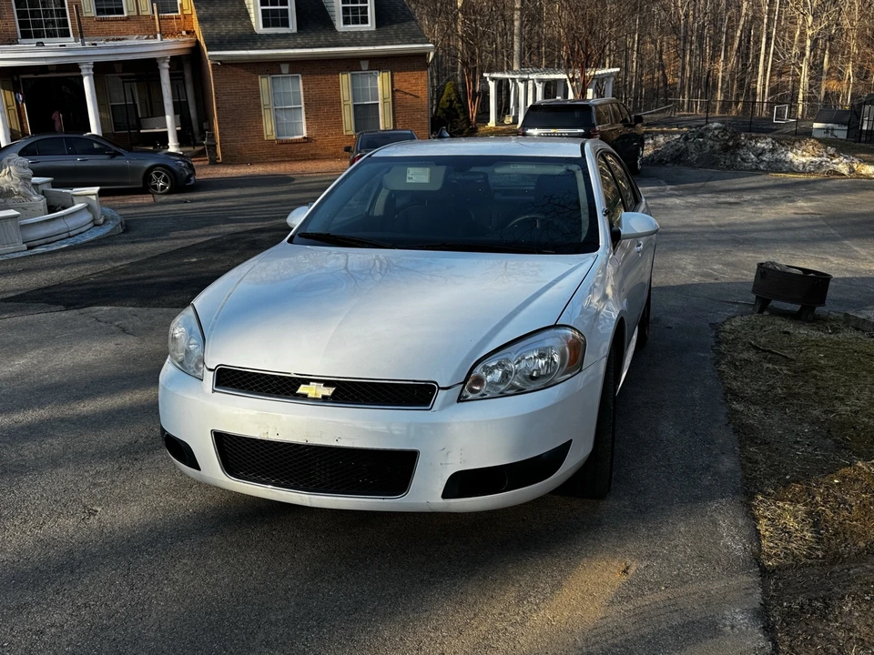 2016 Chevrolet Impala 10th Gen - Image 2 of 8