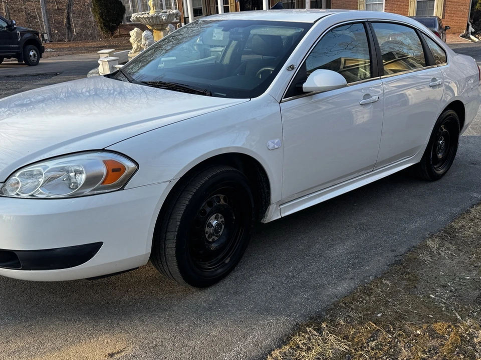 2016 Chevrolet Impala 10th Gen - Image 3 of 8