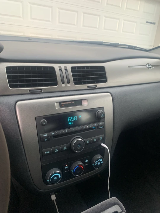 2016 Chevrolet Impala 9th Gen - Image 10 of 14