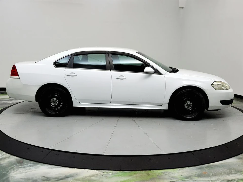 2016 Chevrolet Impala 10th Gen - Image 4 of 12