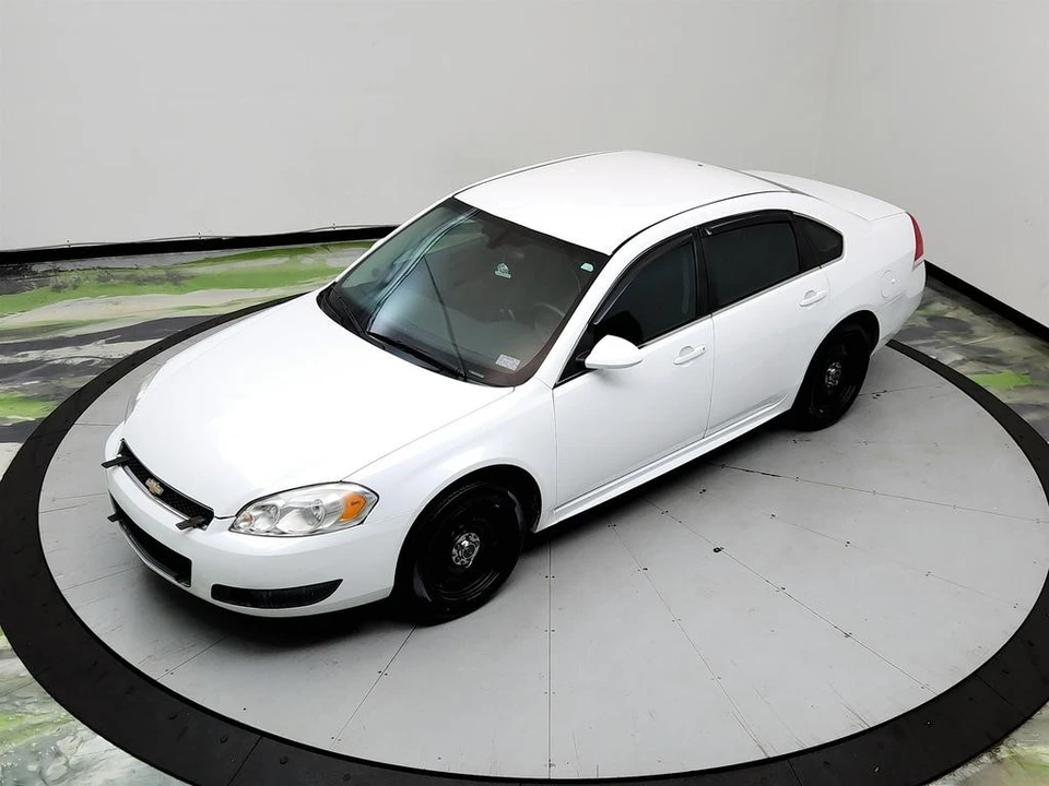 2016 Chevrolet Impala 9th Gen - Image 28 of 31