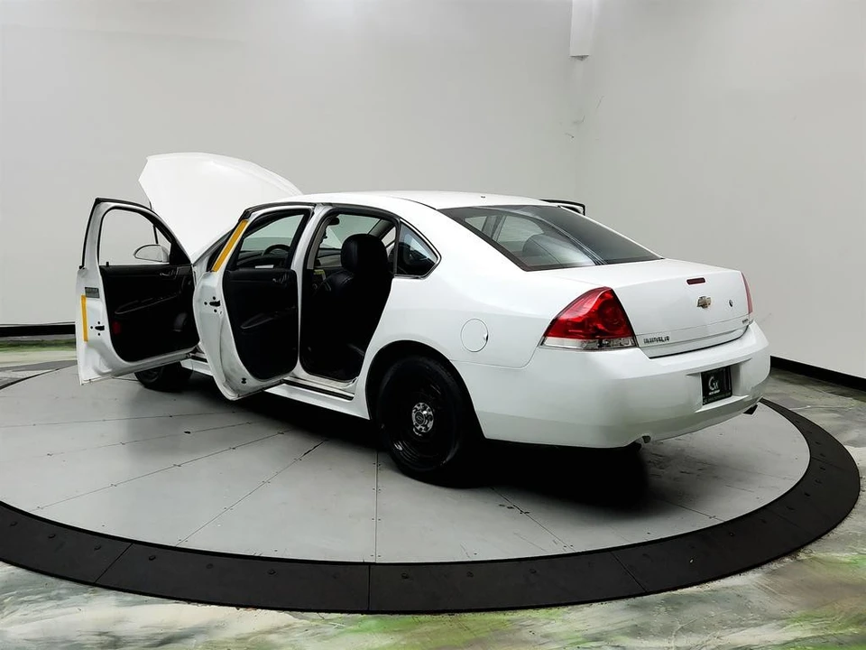 2016 Chevrolet Impala 9th Gen - Image 12 of 31