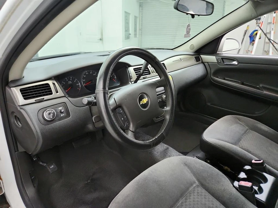 2016 Chevrolet Impala 9th Gen - Image 13 of 31