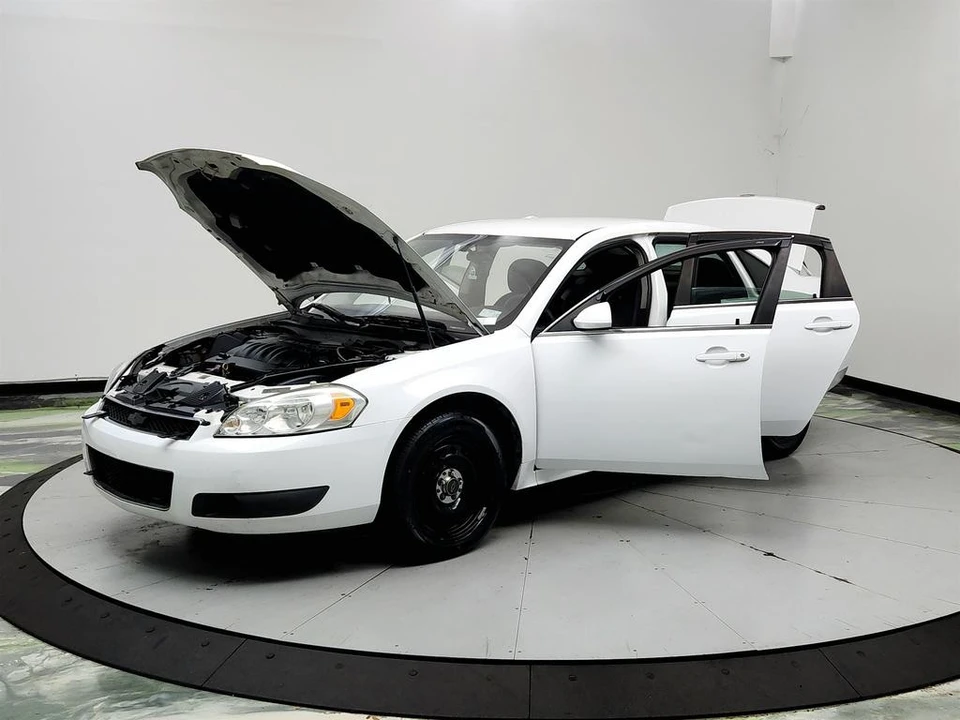 2016 Chevrolet Impala 9th Gen - Image 9 of 31