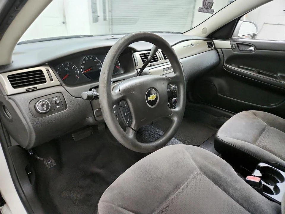 2016 Chevrolet Impala 9th Gen - Image 13 of 31