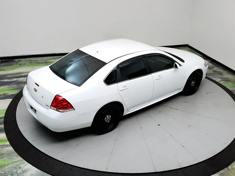 2016 Chevrolet Impala 9th Gen - Image 30 of 31