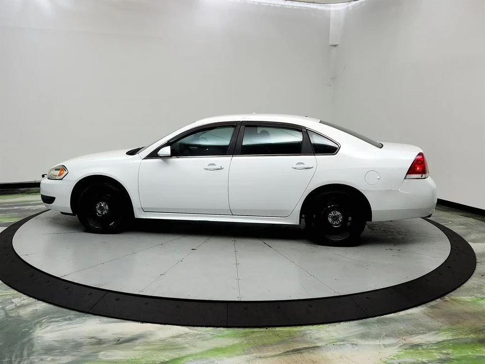 2016 Chevrolet Impala 9th Gen - Image 8 of 31