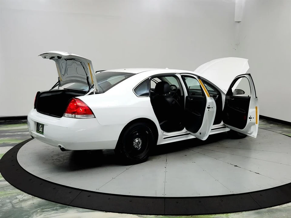 2016 Chevrolet Impala 9th Gen - Image 11 of 31