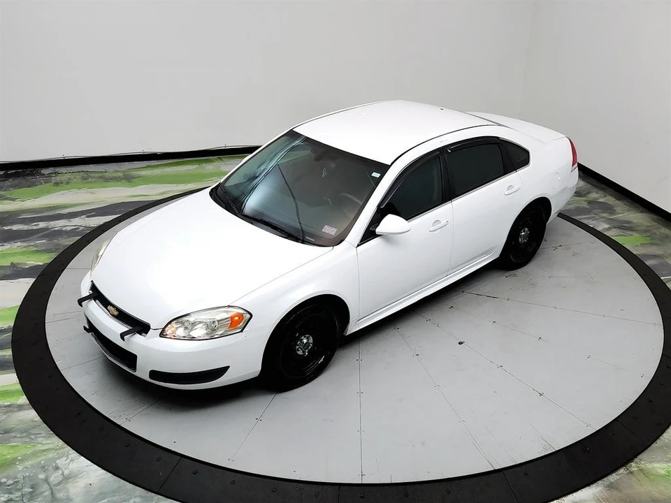 2016 Chevrolet Impala 9th Gen - Image 28 of 31