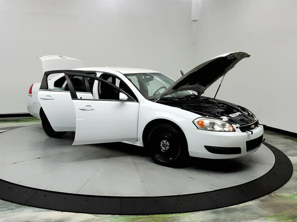 2016 Chevrolet Impala 9th Gen - Image 10 of 31