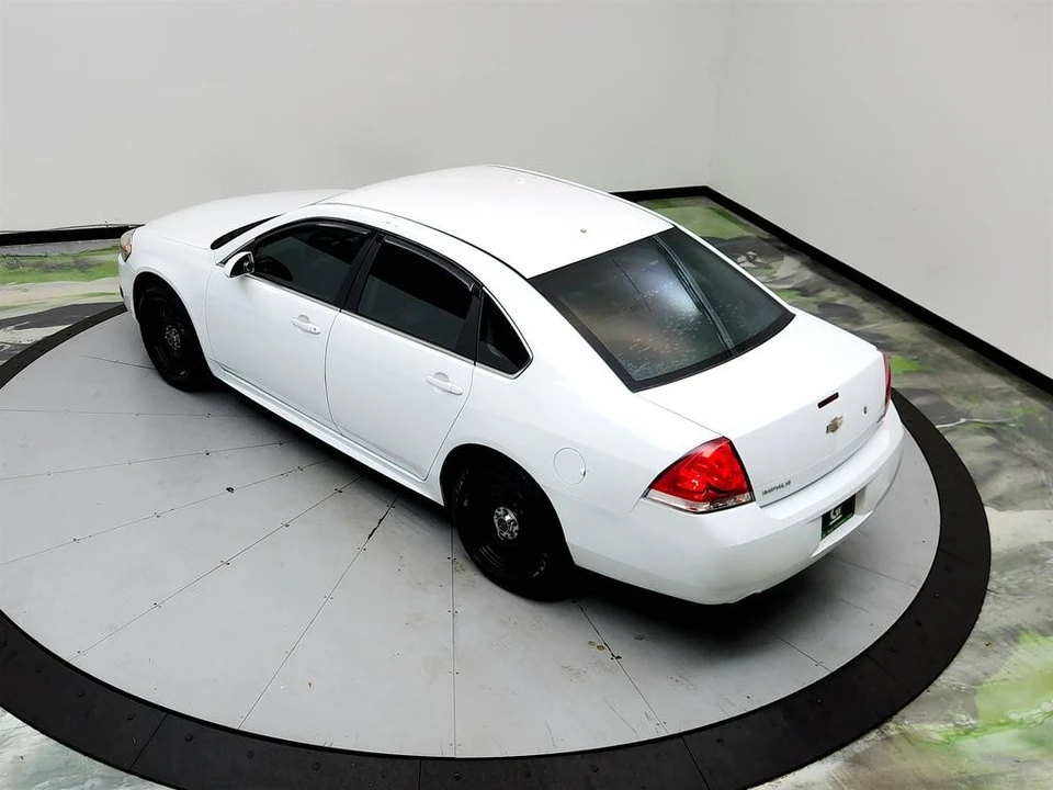2016 Chevrolet Impala 9th Gen - Image 31 of 31