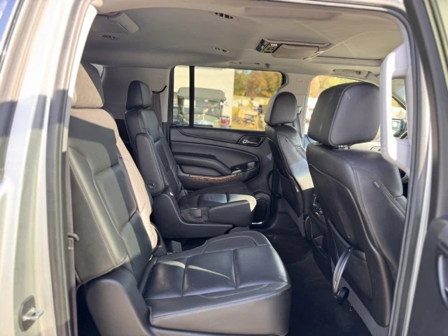 2016 Chevrolet Suburban 11th Gen - Image 15 of 21