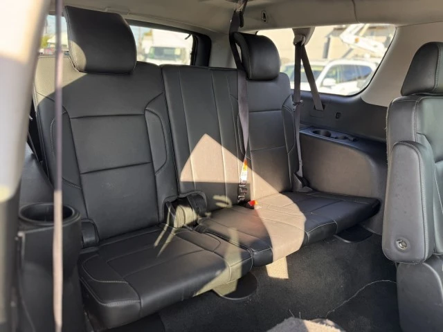 2016 Chevrolet Suburban 11th Gen - Image 16 of 21