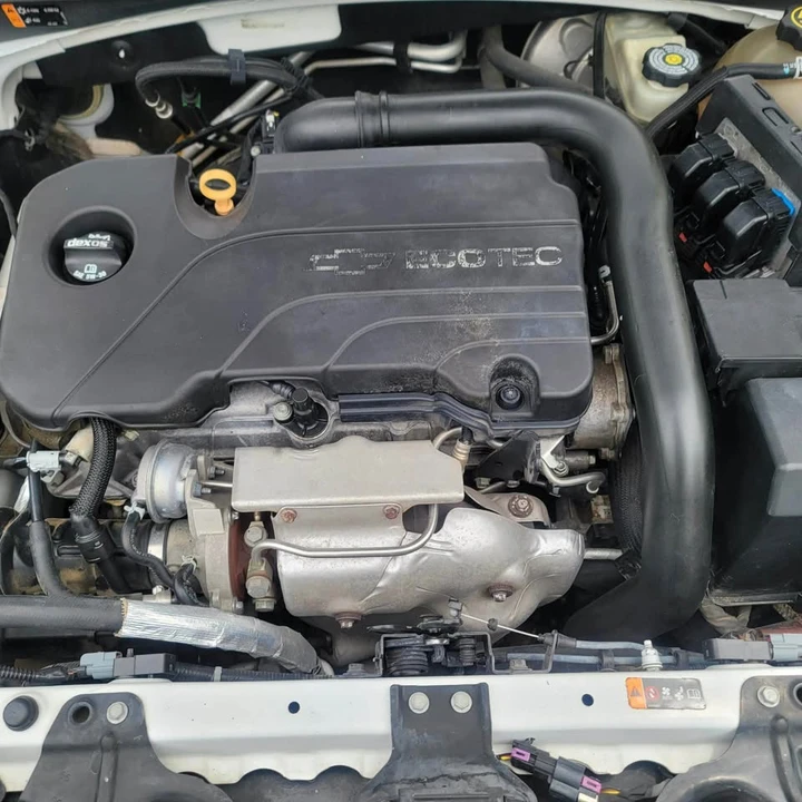 2016 Chevrolet Malibu - Image 13 of 13