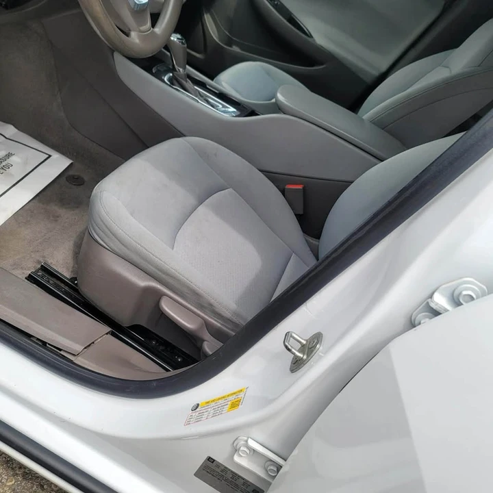 2016 Chevrolet Malibu - Image 12 of 13