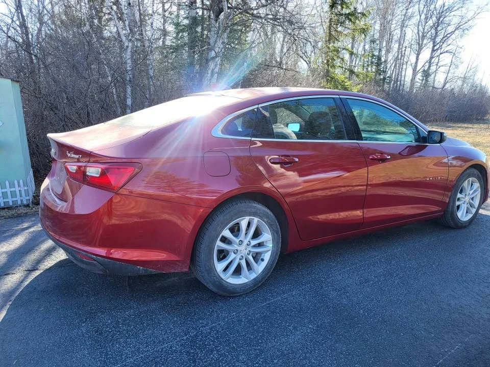 2016 Chevrolet Malibu - Image 4 of 10