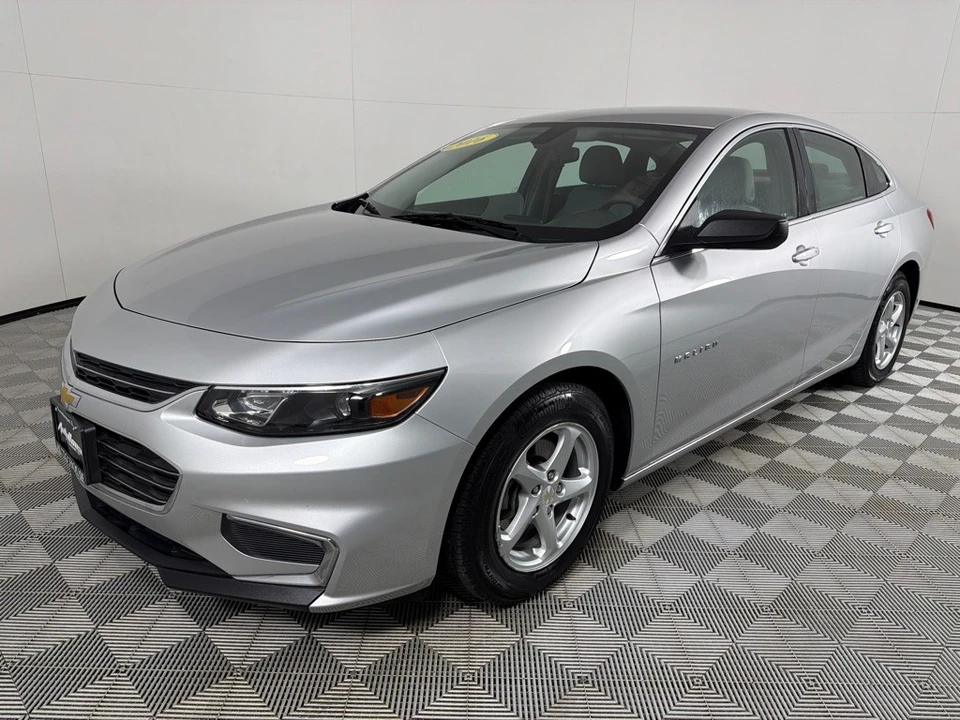 2016 Chevrolet Malibu - Image 9 of 21