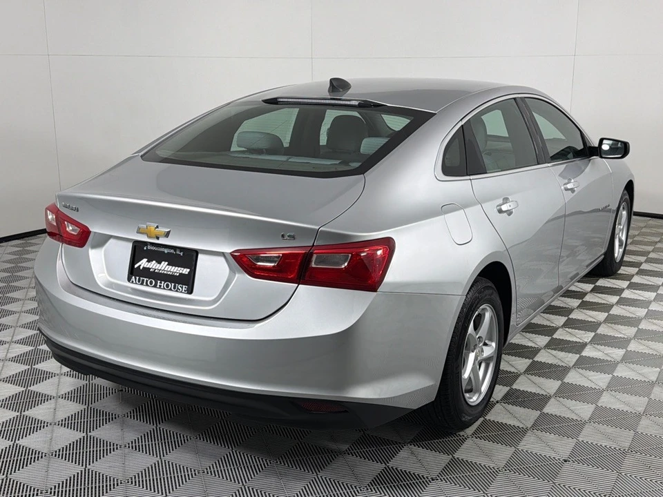 2016 Chevrolet Malibu - Image 5 of 21