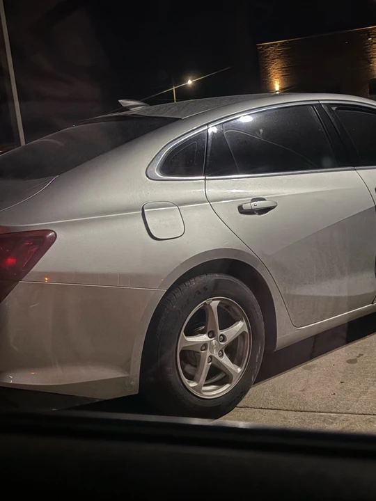 2016 Chevrolet Malibu - Image 2 of 13