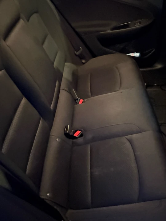 2016 Chevrolet Malibu - Image 15 of 19