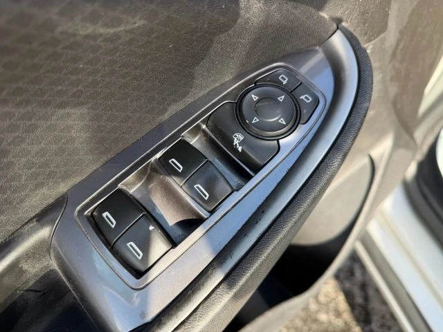 2016 Chevrolet Malibu - Image 10 of 20