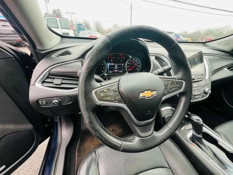 2016 Chevrolet Malibu - Image 9 of 12