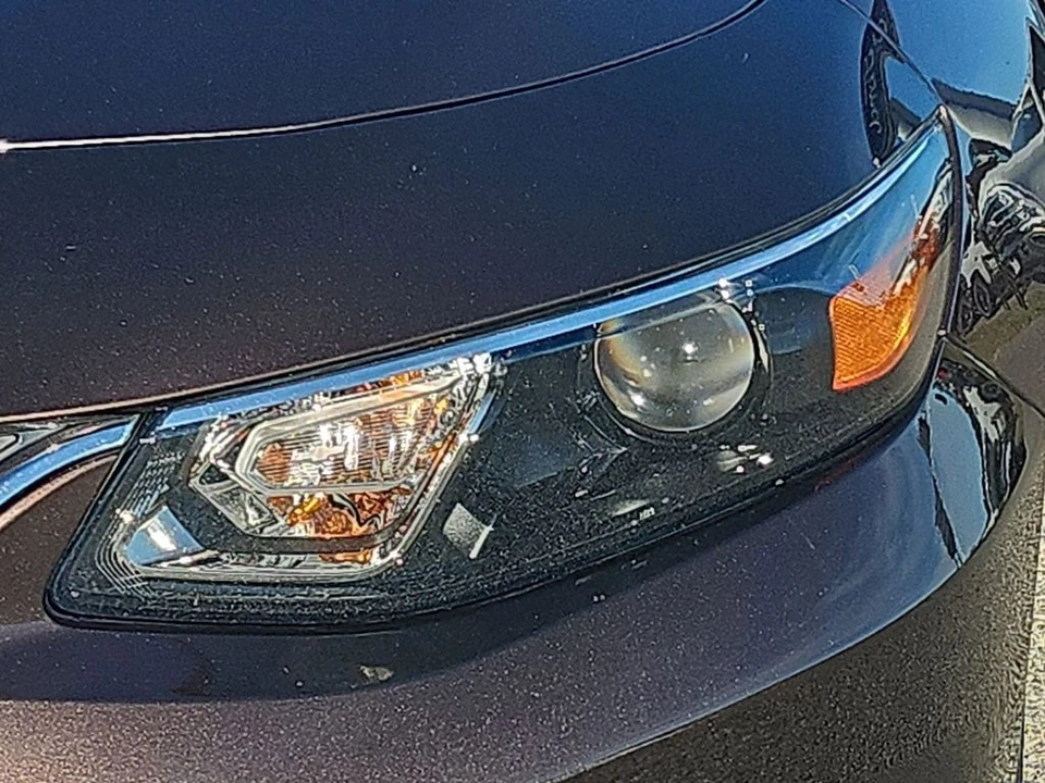 2016 Chevrolet Malibu - Image 18 of 21