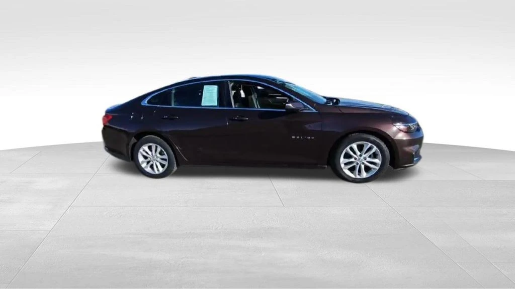 2016 Chevrolet Malibu - Image 9 of 12