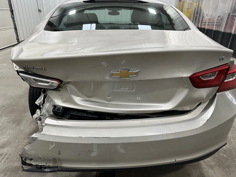 2016 Chevrolet Malibu - Image 15 of 21