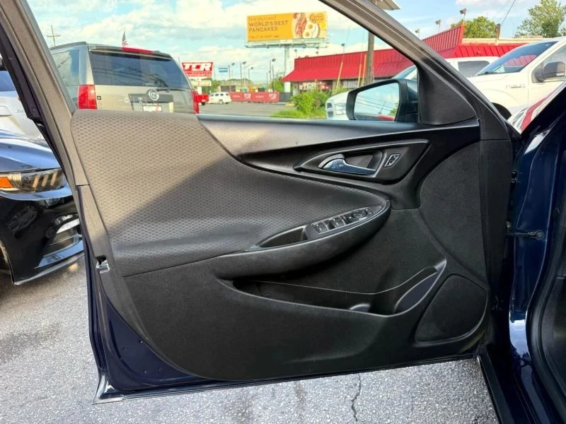 2016 Chevrolet Malibu - Image 12 of 12