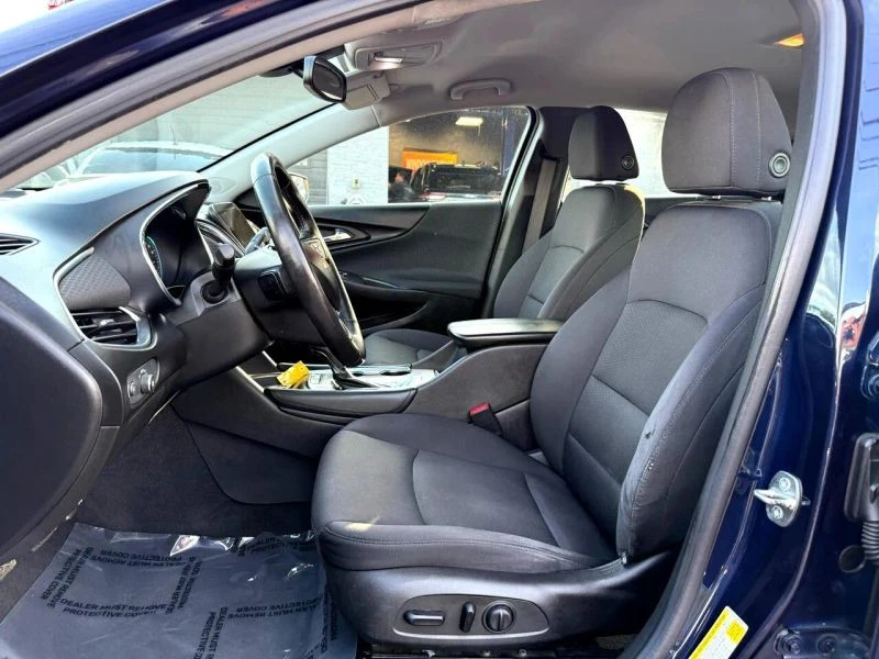 2016 Chevrolet Malibu - Image 9 of 12