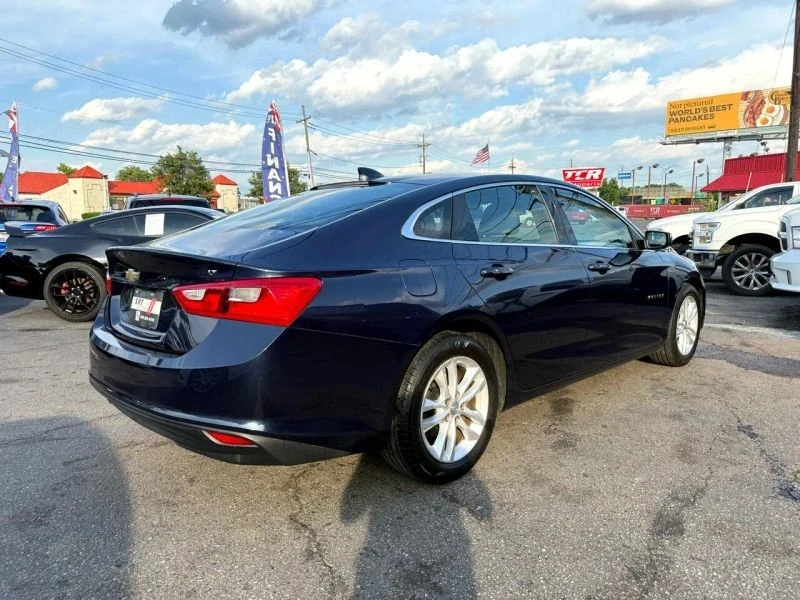 2016 Chevrolet Malibu - Image 8 of 12
