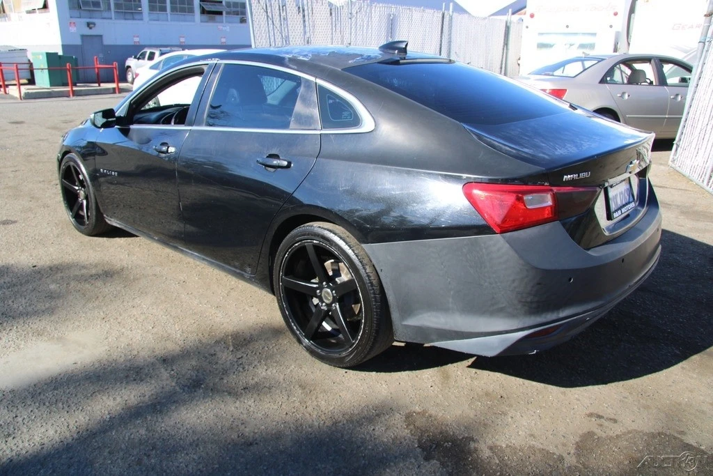 2016 Chevrolet Malibu - Image 4 of 21