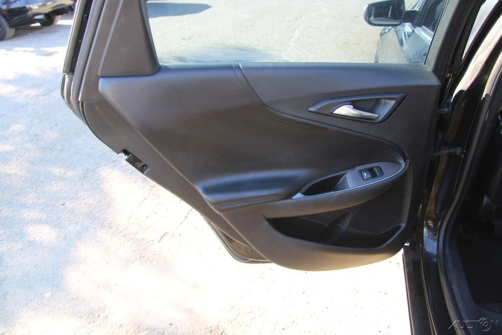2016 Chevrolet Malibu - Image 18 of 21