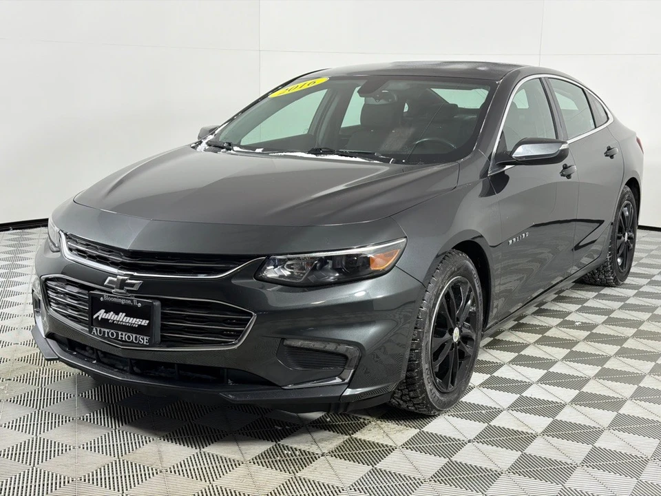 2016 Chevrolet Malibu - Image 10 of 12