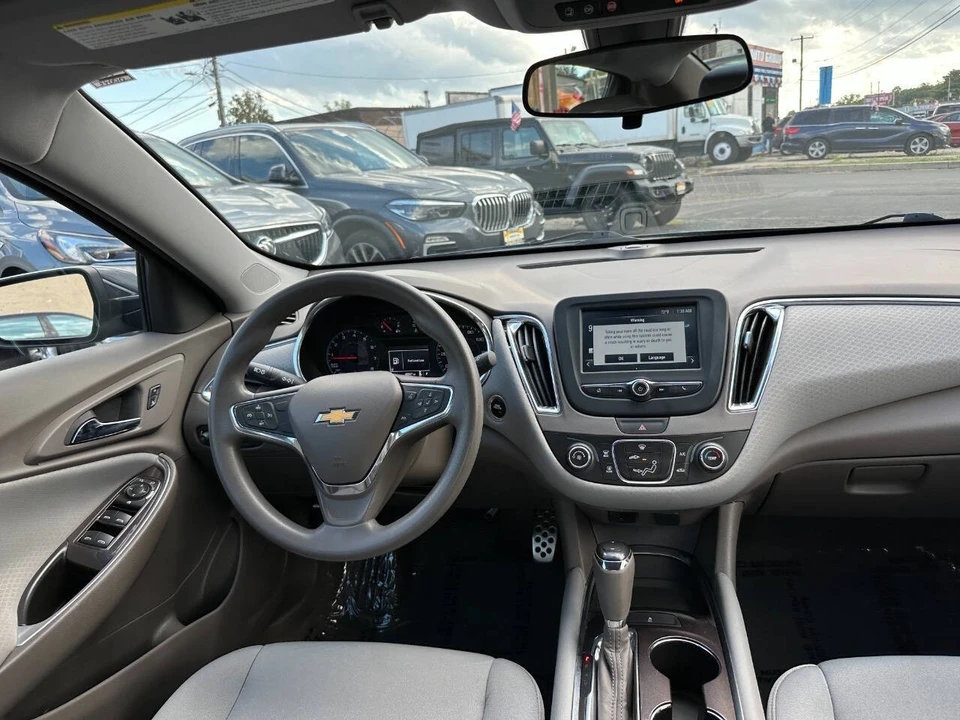 2016 Chevrolet Malibu - Image 18 of 21