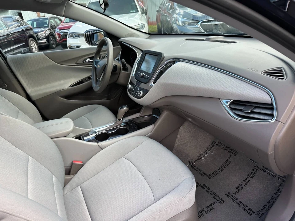 2016 Chevrolet Malibu - Image 13 of 21