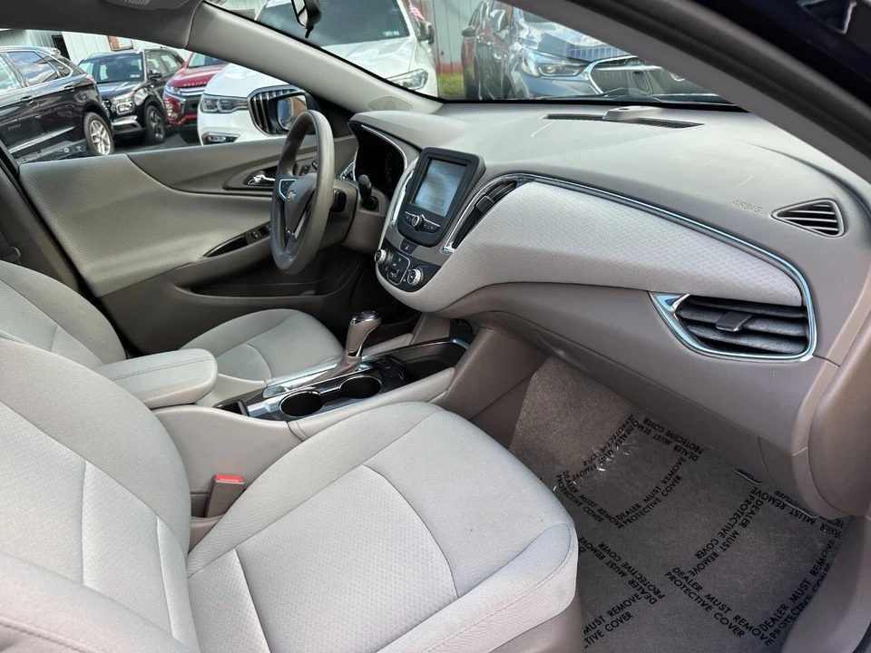 2016 Chevrolet Malibu - Image 13 of 21