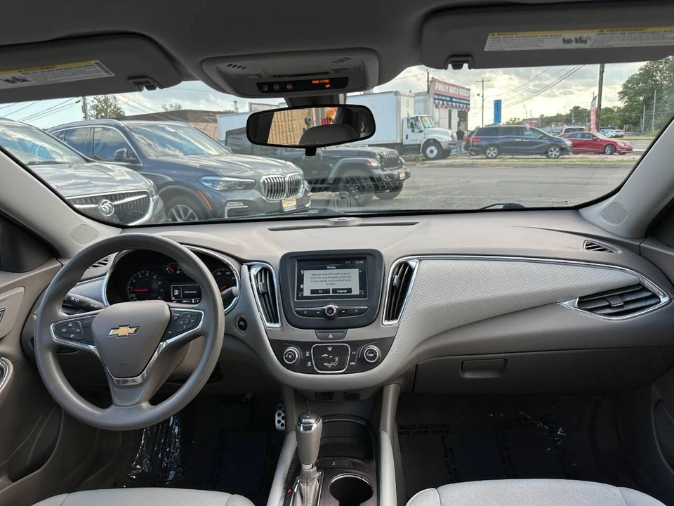 2016 Chevrolet Malibu - Image 17 of 21