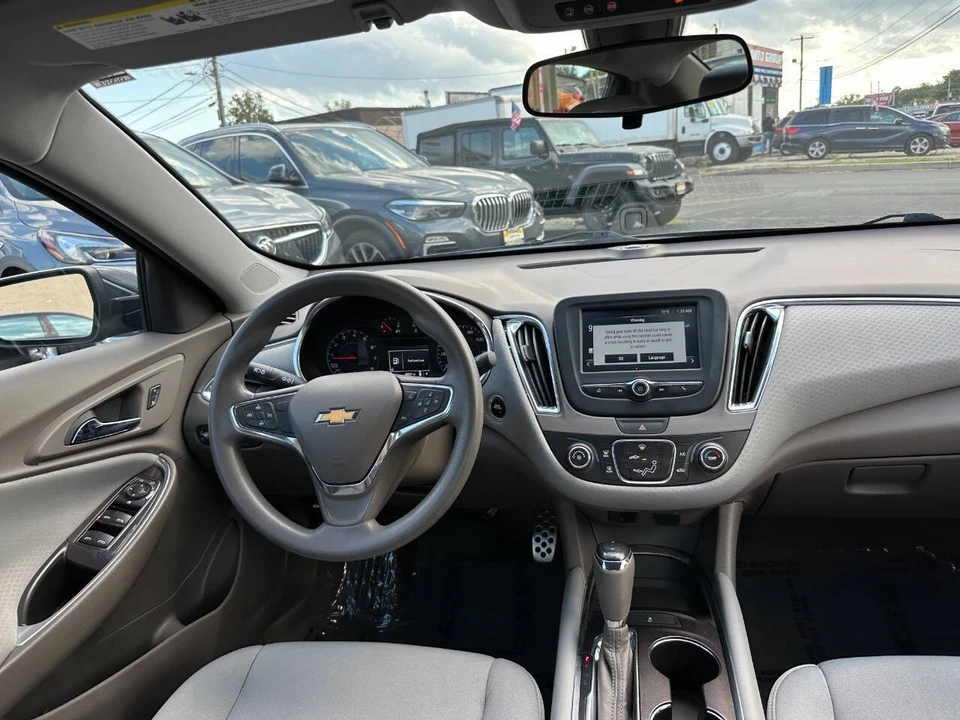 2016 Chevrolet Malibu - Image 18 of 21