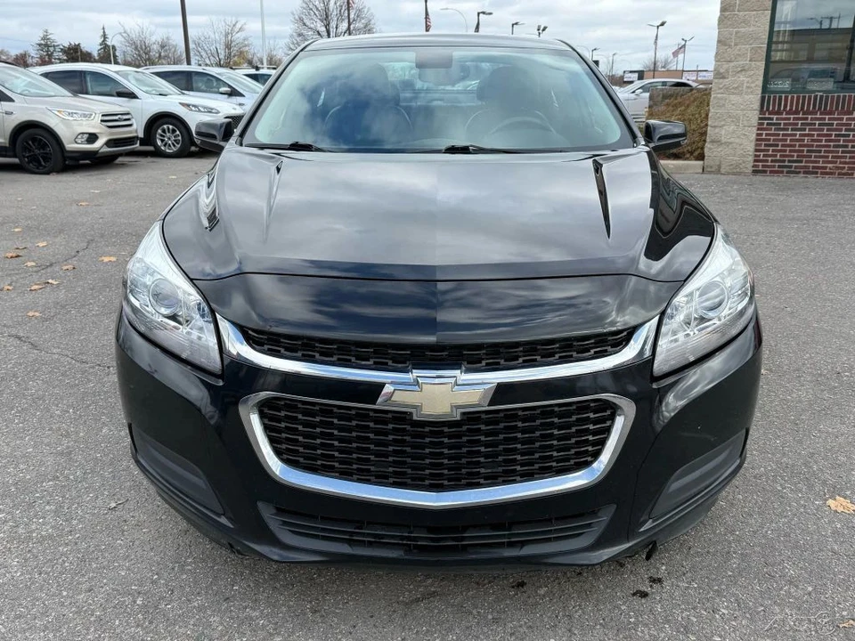 2016 Chevrolet Malibu - Image 2 of 12