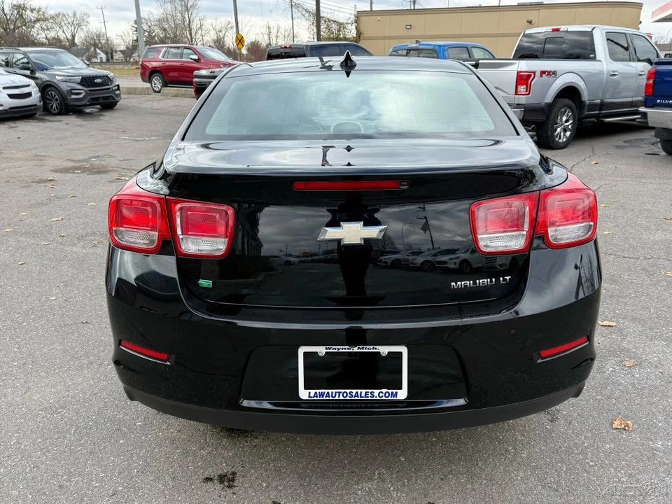 2016 Chevrolet Malibu - Image 6 of 12