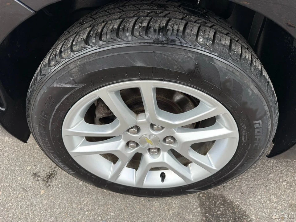 2016 Chevrolet Malibu - Image 11 of 12